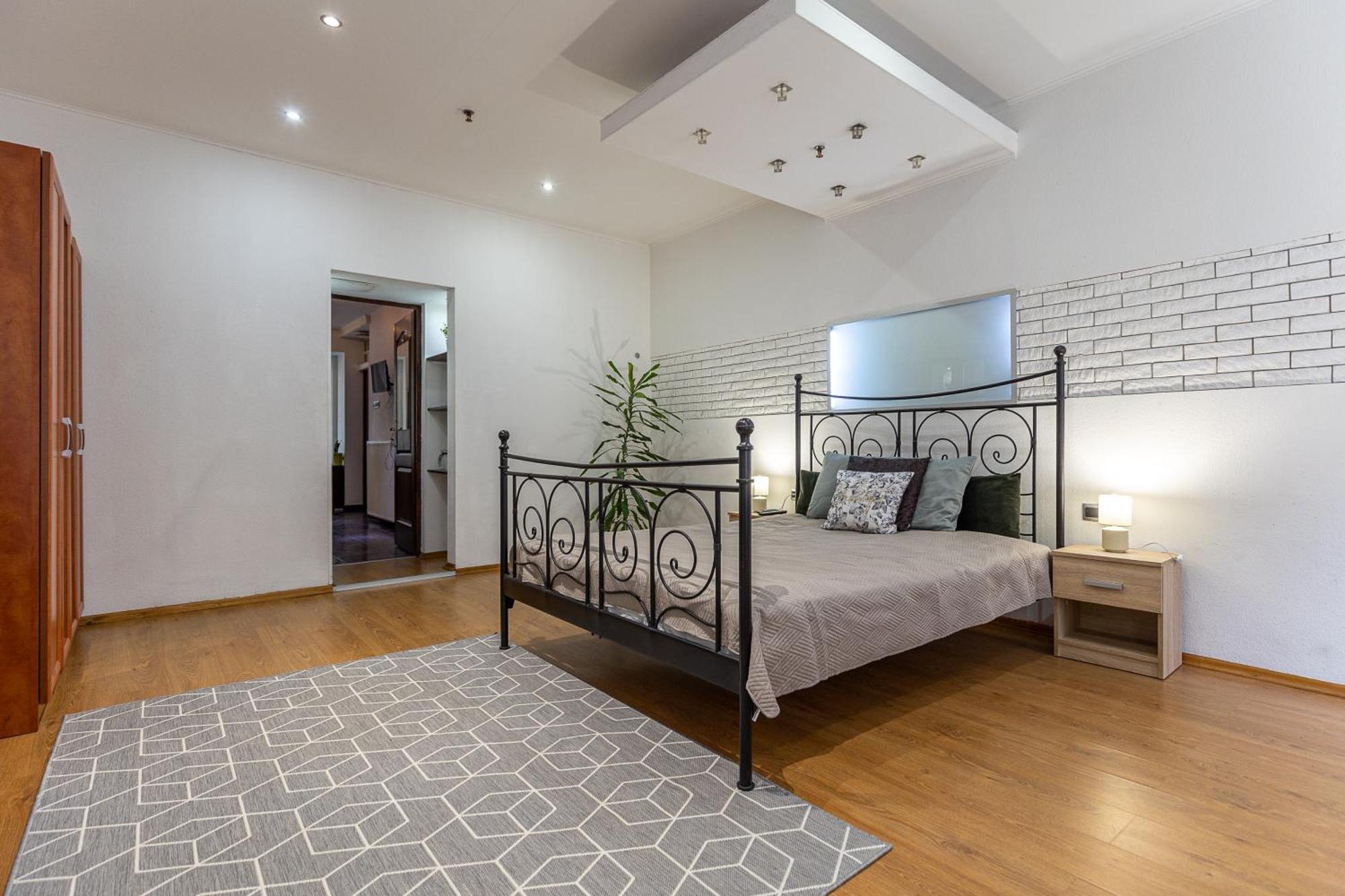 בודפשט City Vibes Apartment - 3 Bdrms מראה חיצוני תמונה