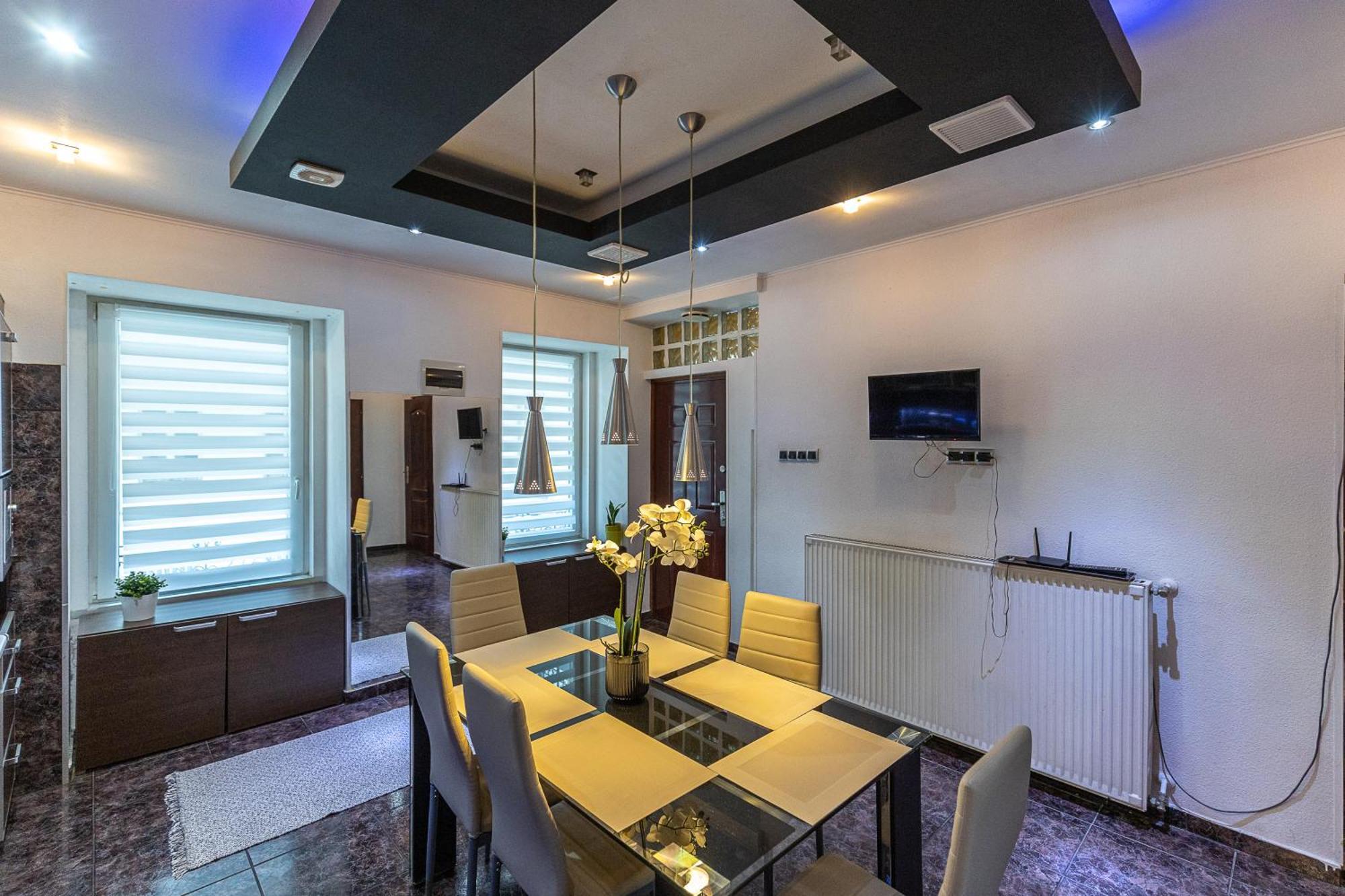 בודפשט City Vibes Apartment - 3 Bdrms מראה חיצוני תמונה